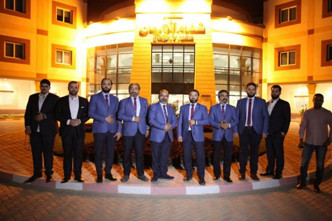 زيارة مميزة لفرقة الإنشاد الديني السورية الشهيرة "الأخوة أبو شعر" للإنشاد لمستشفى الأورمان